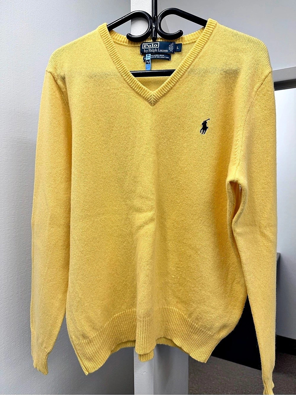 Polo by Ralph Lauren V-Neck Wool Sweater in Yellow Size Large